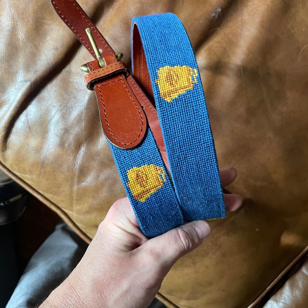 Smathers and branson needlepoint belt size 42. Never worn. No signs of use.